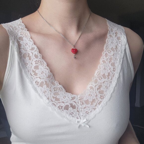 Vintage Antique red heart necklace ✦ 70s cottage flower silver necklace ✦ - Picture 4 of 9